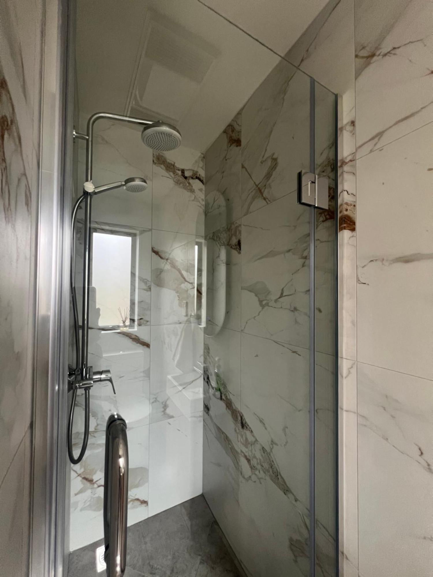 Waverly Place - Unique One Room Apartment Orewa Dış mekan fotoğraf