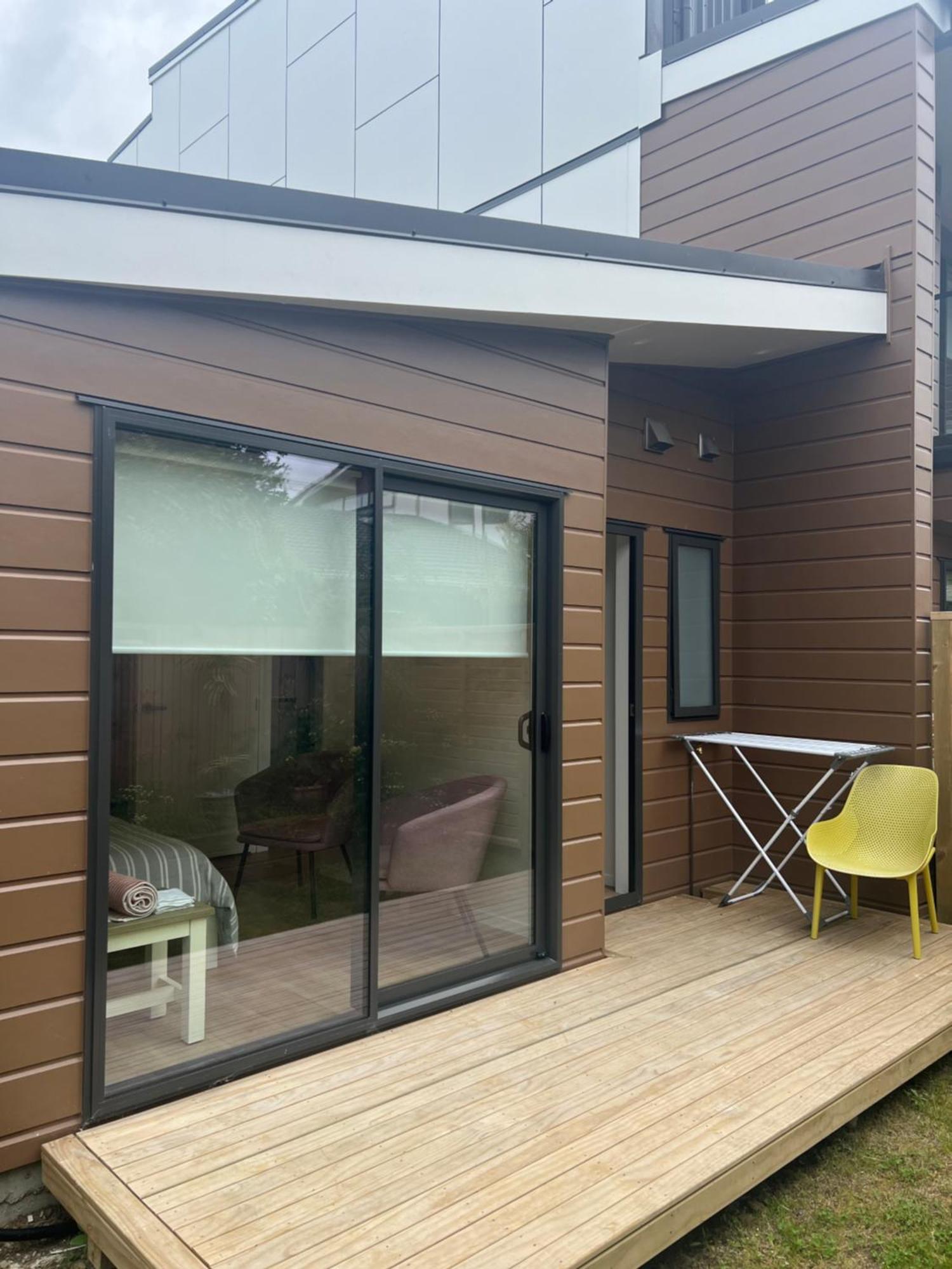 Waverly Place - Unique One Room Apartment Orewa Dış mekan fotoğraf